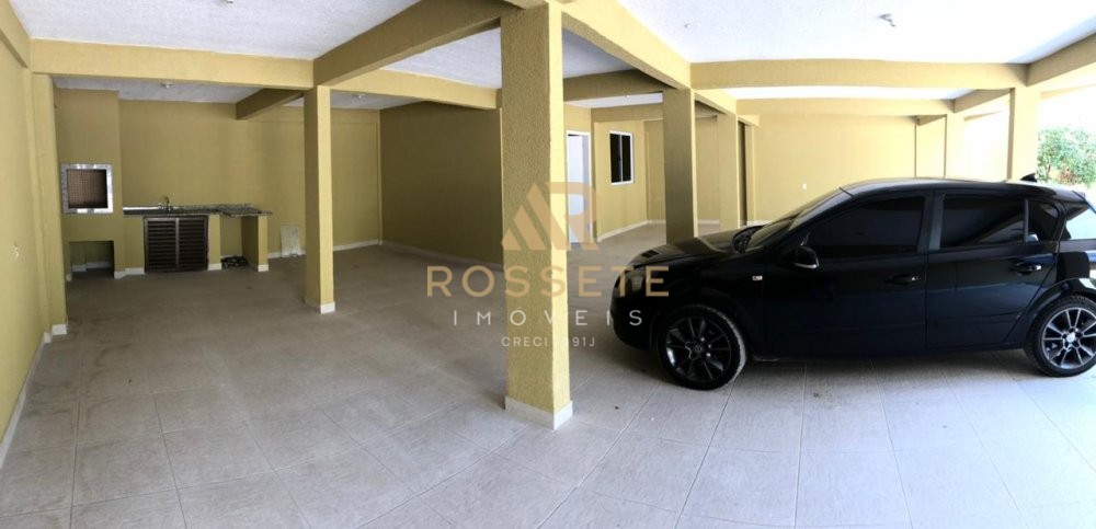 Sobrado muito bem localizado