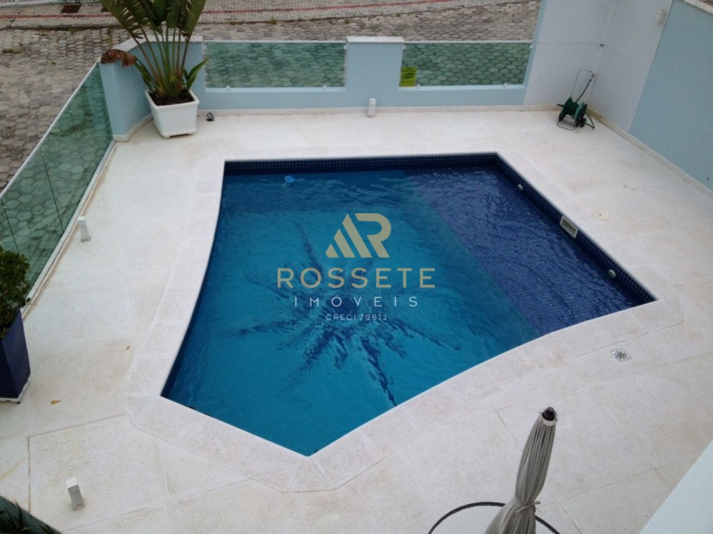 Maravilhosa casa frente Mar 