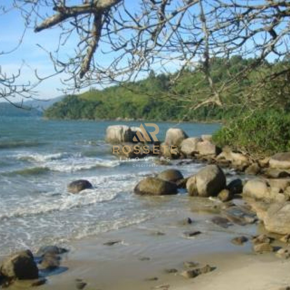 Maravilhosa casa frente Mar 