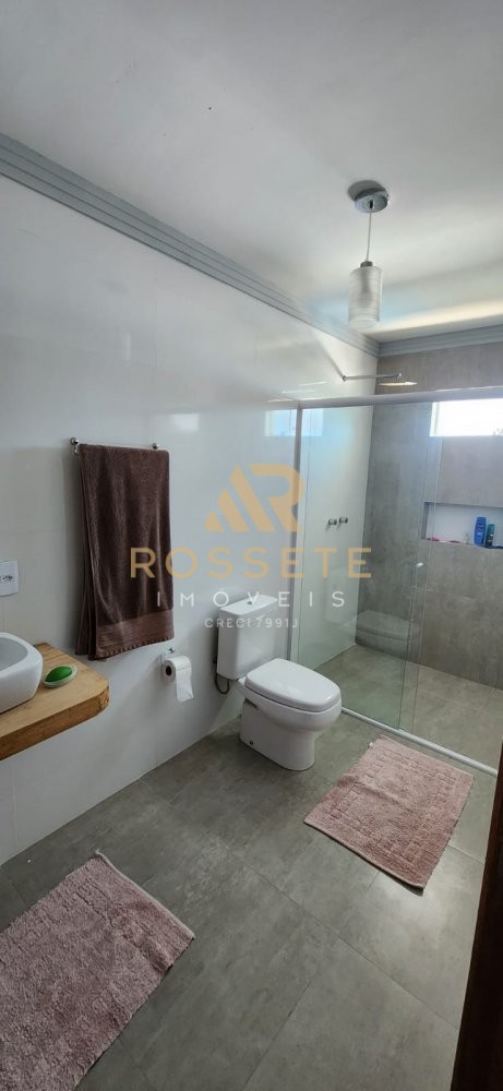 CASA ESPETACULAR EM ITAPEMA