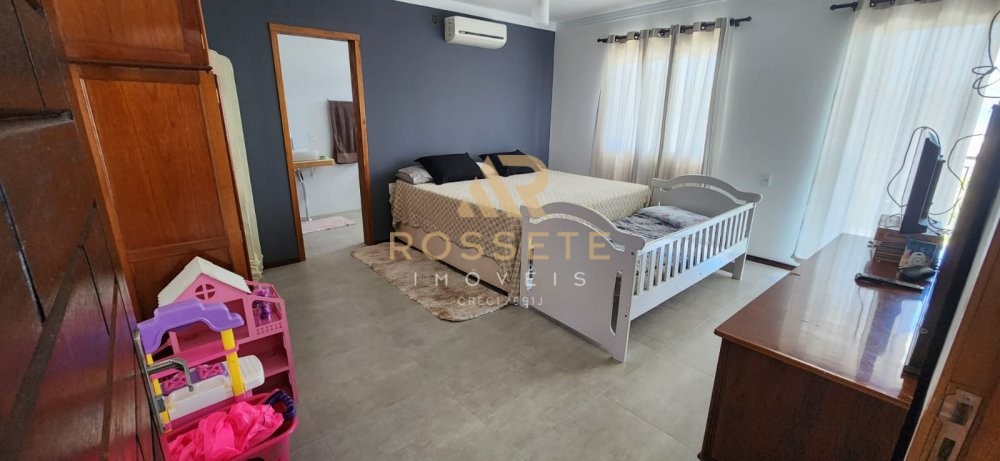 CASA ESPETACULAR EM ITAPEMA