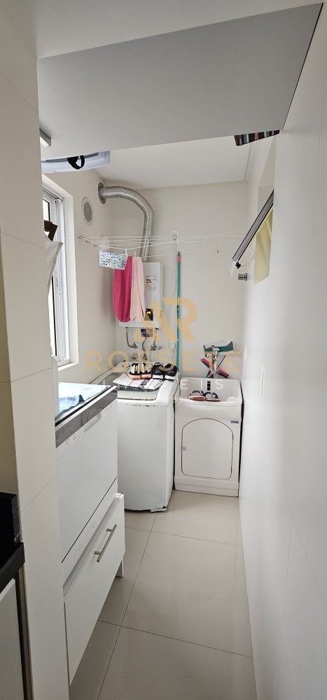 APARTAMENTO PERTO DO MAR E MOBILIADO 