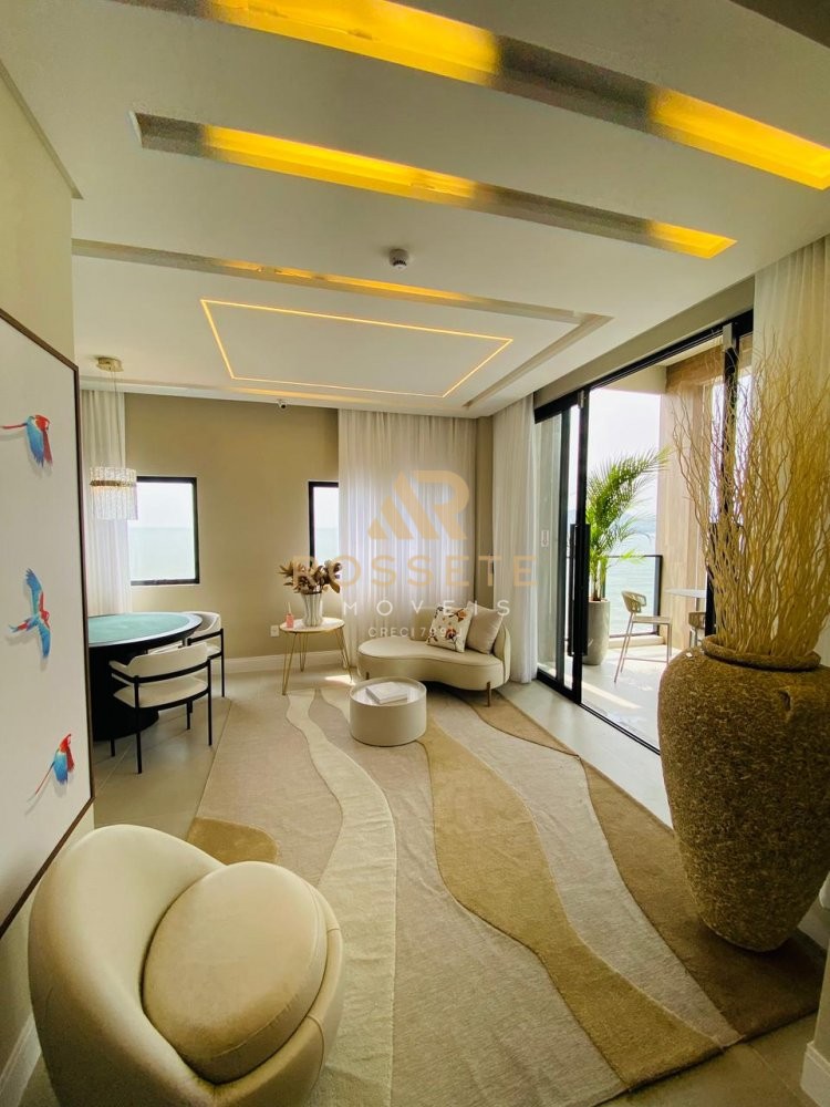 APARTAMENTO NOVO, 03 SU�TES