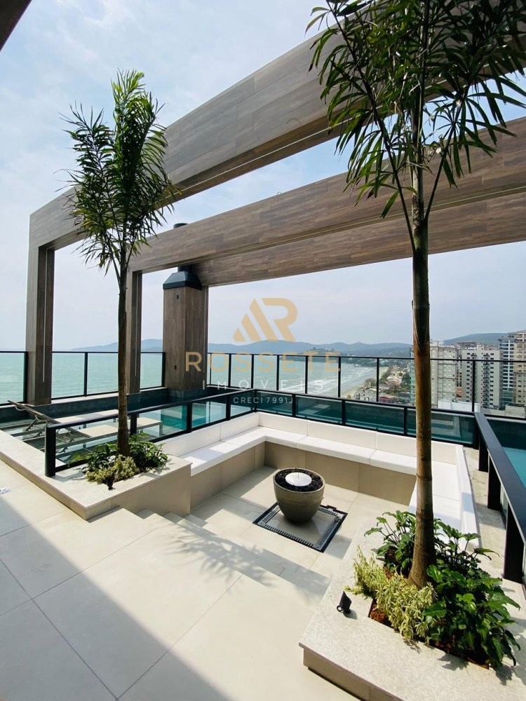 APARTAMENTO NOVO, 03 SU�TES