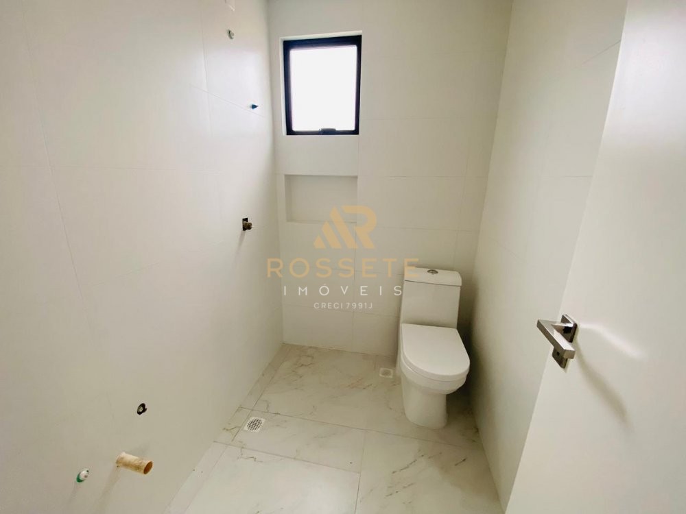 APARTAMENTO NOVO, 03 SU�TES